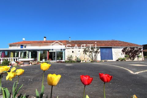 MAISON AVEC DÉPENDANCES ET TERRAIN