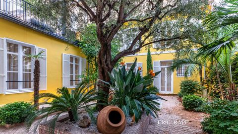 Cannes - RUE d'ANTIBES- VILLA AVEC PATIO