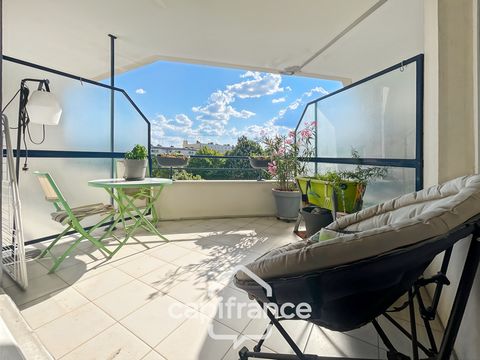 Appartement T2 44m2 avec balcon, cave et garage