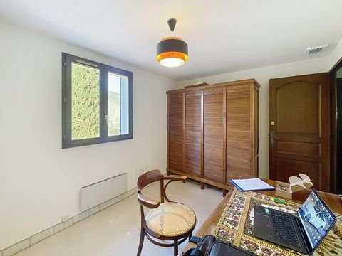 photo no. 10