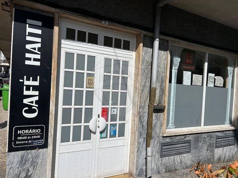 Commercial Space for Sale in the Center of Moscavide – Unique Opportunity! If you are looking for a commercial space with excellent visibility and a strategic location, this is the ideal opportunity. Located in the center of Moscavide, this property ...