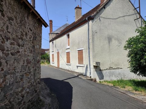 Maison et bâtiment à rénover – Dun-le-Poëlier, proche Chabris