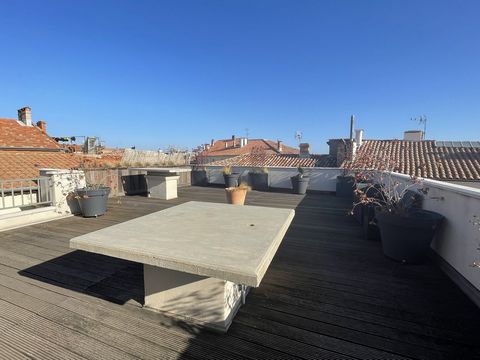 Superbe maison bourgeoise avec terrasse de 100m² et garage privatif!