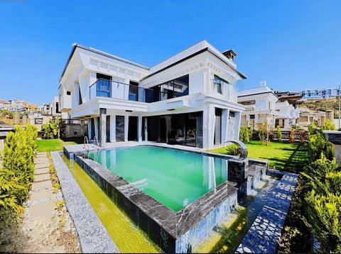 ONS PROJECT, DAT BESTAAT UIT 18 VRIJSTAANDE VILLA'S, LIGT IN DE WIJK WOMEN'S SEA GESCHIKT OM IN ZOMER EN WINTER TE WONEN AARDGAS VLOERVERWARMING SMART HOME-SYSTEEM MET PRIVÉ ZWEMBAD EIGEN PARKEERGARAGE ZONNETERRAS HOOG PLAFOND HOBBY KAMER HAMMAM SAUN...