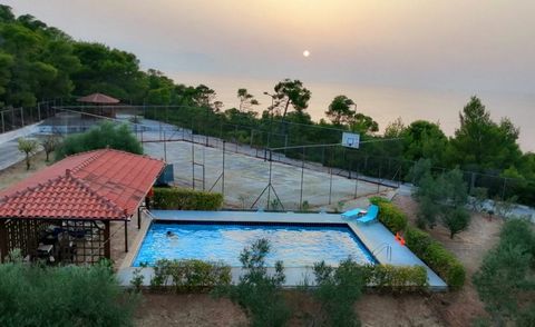 For sale an independent villa on three levels (320m2)! It is located in an idyllic spot, 600 meters from the sea overlooking the Corinthian Gulf, near Lake Loutraki. Just an 1.5 hour drive from Athens! Ideal vacation home for relaxing holidays with y...