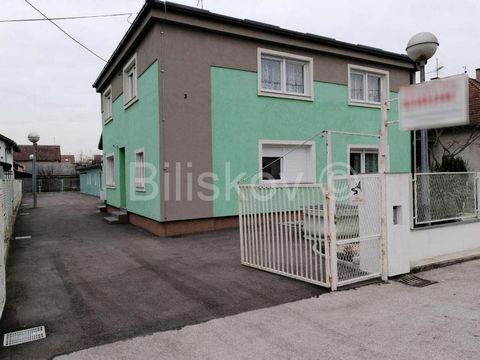 Ivanić Grad Detached residential and commercial building with an area of 260 m2 on a plot of land with a total area of 702 m2, built in 2011. The house consists of 2 above-ground floors. The ground floor consists of 2 entrance halls, 6 rooms, a livin...