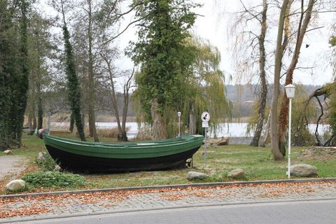 Comfortabel, goed onderhouden vakantieappartement met twee slaapkamers (nieuw gebouwd in 2018) op slechts 30 meter van het fijne zandstrand.