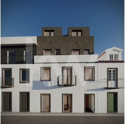 NIEUW appartement met 2 slaapkamers en een patio van 33m2 in het historische centrum van Ponta Delgada, het eiland São Miguel, Azoren2 slaapkamer appartement, zonder lift Begane grond, nieuw turnkey opgeleverd. Open ruimte formaat. Het appartement be...