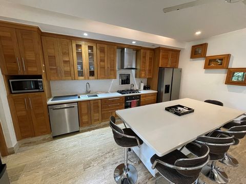 DESCRIPTION Classy 2-bed condo for sale at the second floor in a gated community located at a 5 min driving distance from Playa Punta Popy. The apartment was renovated with a particular attention to details (Oak for cabinets, Marble in the bathrooms ...