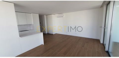 APARTMENT T2 SEA VIEW,3 FLOOR, 2BEDROOMS, 2BATHROOMS, LIVING ROOM/KITCHEN, TERRACE, PARKING SPACE SOUTH FACING WEST Energy Rating: A #ref:APA_1435