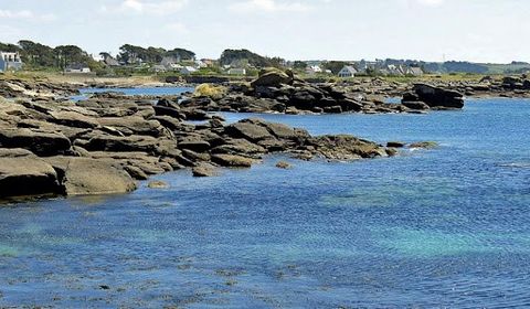 Leibrente 1 Hauptfrau von 70 Jahren Rente: 1500 Euro / Monat Granithaus direkt am Meer, atemberaubende Aussicht, bewohnbar oder als Gîte nutzbar. Im Erdgeschoss befindet sich der Eingang zum Wohnzimmer von 80 m² Meerblick, Küche und Speisekammer. TOI...