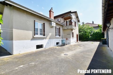 Maison dHabitation avec Entrepôt à Villeurbanne, Quartier Les Brosses