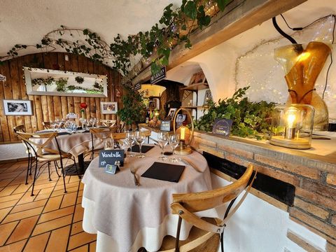 Fonds de commerce dun restaurant emblématique à lAlpe dHuez Emplacement N° ALPE D'HUEZ (38)