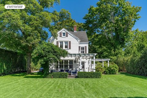 This exquisite 1820's traditional home which has been brilliantly envisioned and completely restored to combine the needs of today's lifestyle while maintaining the bygone days of a historic Southampton Village Home. Infused with charm, features incl...