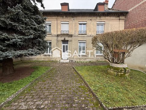 Idéal investisseur, Maison à rénover de 201 m2, sur son terrain de 1593 m2.