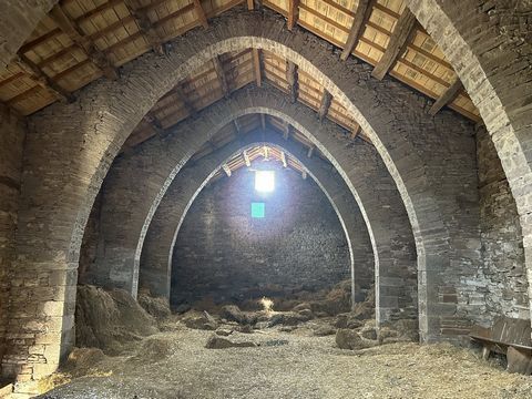 Bâtiment de caractère à rénover - VALLEE DU TARN - AVEYRON