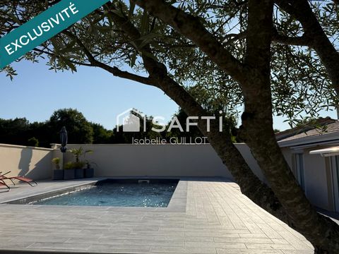 Maison 3 chambres plus bureau plus piscine