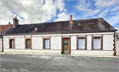 Fontaine-La-Guyon A vendre maison de village 114 m², 2 chambres, terrain clos 547 m²