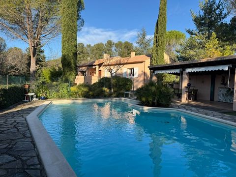 Maison à vendre 5 pièces (34) sur terrain de 2400m2
