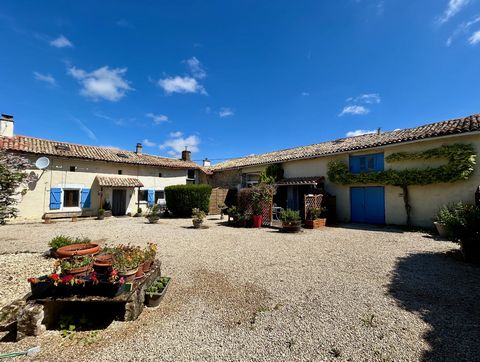 Charmante ferme rénovée avec gîtes, spa et camping