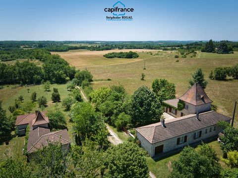 Propriete à vendre 5 pièces MAUROUX (46) Maison de 140m2 habitables, dépendance de 90m2 sur 6ha de terrain