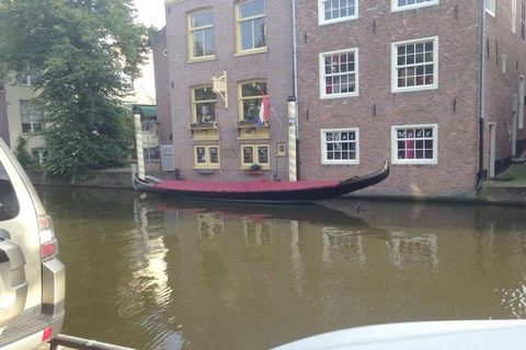 Breng uw vakantie door in ons charmante vakantieappartement in Alkmaar met 2 slaapkamers en 1 badkamer.