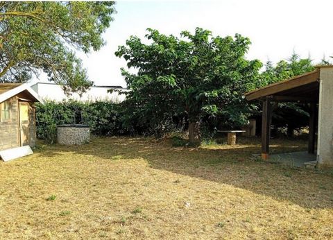Sérignan Terrain constructible clôturé et viabilisé de 780m2