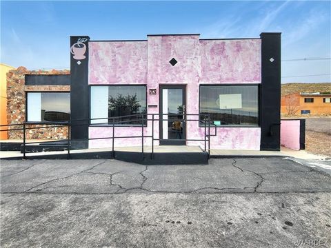 The possibilities are endless with this amazing Route 66 location! Downtown beautiful, historic Kingman, this fully renovated commercial building is ready for your creativity! Currently set up as a bakery and all the fixings and furnitures can stay! ...