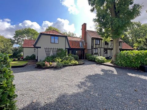 Period house enthusiasts, be warned! One glimpse of this proper Tudor farmhouse with its sweetly crooked frame and authentic jettied first floor and you’ll be anxious to move in. And with six bedrooms, five bathrooms, plenty of work-from-home space a...