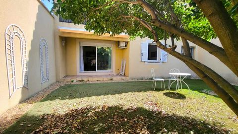 47m² apartment with garden in a charming village, next to all amenities Fully furnished, composed of a living room with open fitted and equipped kitchen, separate bedroom, bathroom with toilet, storage, reversible air conditioning, private parking an...