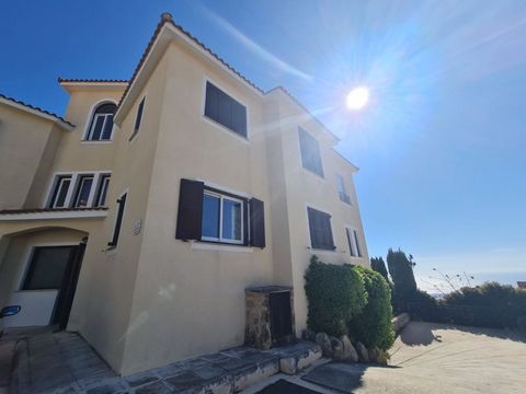 Two Bedroom Corner Apartment For Sale in Tsada, Paphos with Title Deeds This 1st floor two bedroom property is in immaculate condition, and is located in the lovely village of Tsada close to the city of Paphos. Inside there is open plan kitchen, dini...