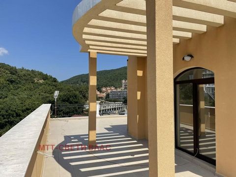 We offer for sale a penthouse in the complex Villa Astoria 5, located near the picturesque resort of Elenite. Combination of sea and mountain, ecologically clean area. The apartment is located on the fifth floor, with an area of 90 sq.m. It consists ...