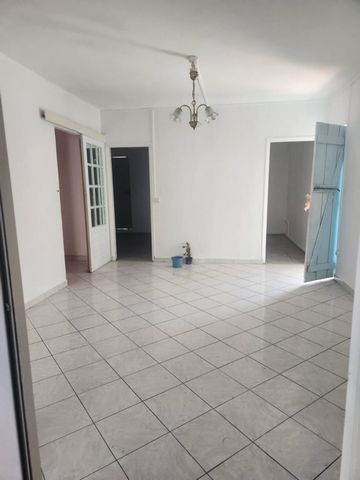 A VENDRE MAISON BOURG LE GOSIER 97190