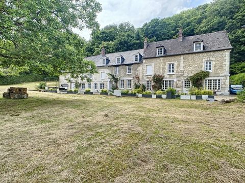 Manoir au bord de l'eau sur un terrain de 5493 m2