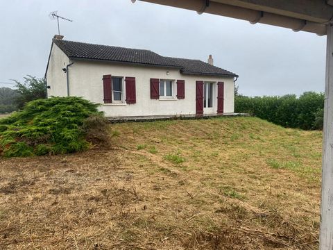 EXCLUSIVITE , A SAINT GERMAIN, situé dans un lieu dit, calme assuré, vue sur la campagne. Pavillon sur sous sol de 70 m² comprenant :hall d'entrée donnant sur une cuisine aménagée ,séjour de 20 m² avec insert et poêle à granulé ,2 chambres avec placa...