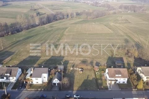 Ready for your dream home? - Pödeldorf near Bamberg Welcome to your dream property in Litzendorf at Rothfeld 9 an exclusive opportunity to realize your dream home! This attractive property, with a generous area of about 780 m², not only impresses wit...