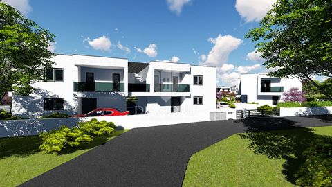 Location: Istarska županija, Novigrad, Novigrad. Istria, Novigrad, surroundings! Only 750 meters from the sea, located in a quiet street, there is this beautiful modern house in the Roh Bau phase! The house extends over two floors, with a total area ...