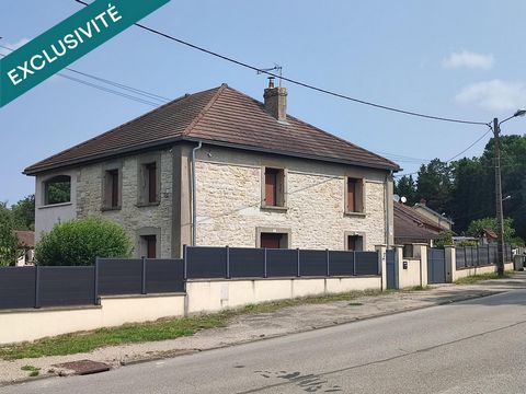 maison familiale, aucun travaux à prévoir, grand garage