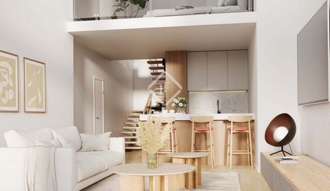 This charming apartment is located on the fourth floor of the Castillejos Sant-Pau building. With its 84 m² and 30 m² of outdoor space, it redefines the residential experience and the concept of refinement and functionality. It has three bedrooms and...