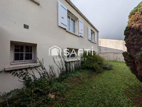 maison année 1970 a rafraichir proche Bresdon 17490.