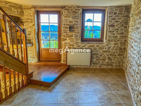Appartement dans maison de village, 2 chambres, pierres dorés
