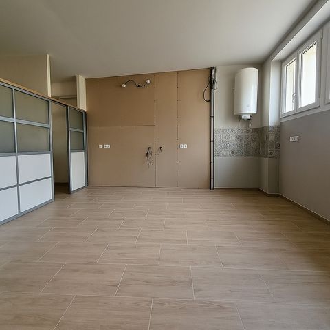 photo no. 2