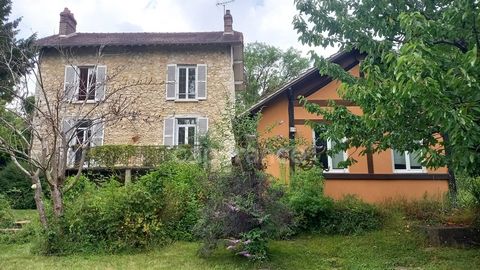 PROPRIETE DE CARACTERE - GIVERNY (27) - MULTIPLES POSSIBILITES