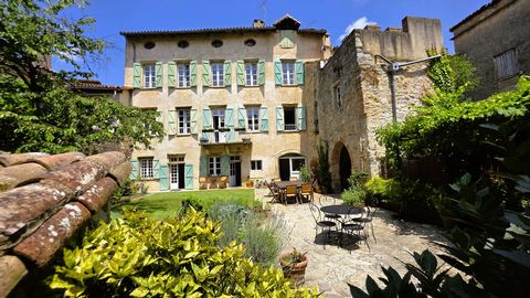 Magnifique demeure avec jardin au coeur de Saint-Antonin-Noble-Val