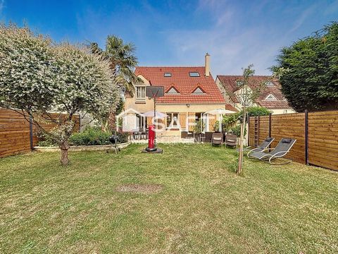 Maison de 163 m2, 4 chambres, terrain de 497 m2, garage, buanderie