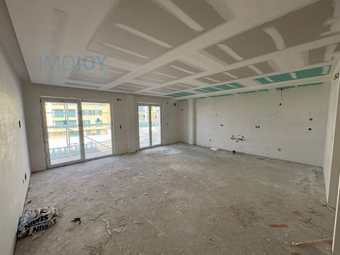Fantastisch appartement met 3 slaapkamers op de 1e verdieping met uitzicht op zee, ingevoegd in een ontwikkeling van 10 appartementen met lift, gelegen in de urbanisatie Oasis, in Ericeira, in de afwerkingsfase Appartement met uitstekende afwerking, ...