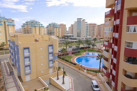 This Apartment is the biggest 2 bedroom apartment in phase C! From the big living room, you have access to a huge terrace, which the lovely kitchen also has access to. Both bedrooms have access to the second 6.5 square meter terrace with great views ...