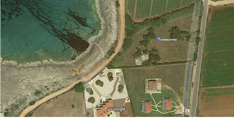 For sale seafron plot of land 5286 sq.m. in Marathopoli, Messinia, Peloponnese.  The plot is fenced, located just outside the city, not included in the urban plan. The plot is suitable and has permission for the construction of a residence up to 200 ...