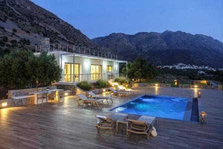 Tholos, Kavousi, Ierapetra, East Crete: Villa enjoying sea views and with heated swimming pool in Tholos, Kavousi, Ierapetra, East Crete. The villa is 114m2, located on a plot of 4100m2. The villa consists of an open living area with kitchen, three b...