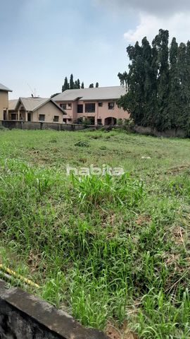 is a highbrow residential estate located along Badore road in Ajah community. The plot is in an urban estate. buying or owning a property within the estate brings you to a community of elite. The estate is well maintained with good ambiance. Investin...
